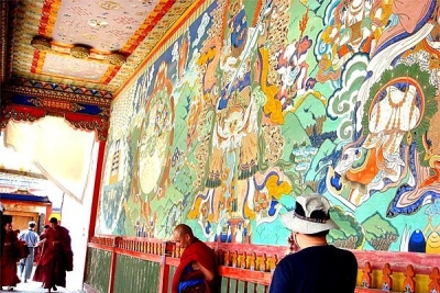 甘肃拉卜楞寺壁画将实施保护修复
