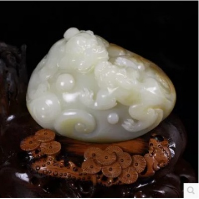 玉雕大师刘卫东作品和田玉白玉 貔貅