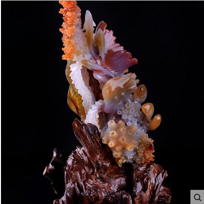 玛瑙摆件天然色彩玛瑙海底世界小鱼贝壳