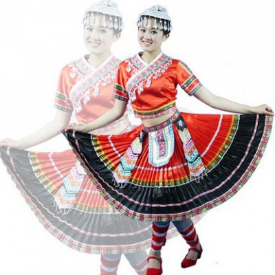 苗族民族舞蹈演出服装 舞台民族歌舞表演服饰