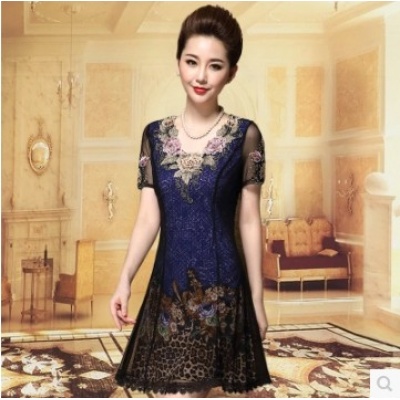 中老年气质短袖修身显瘦妈妈装连衣裙雪纺蕾丝