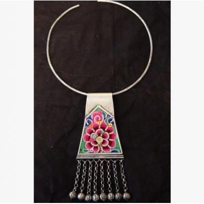 手工绣花民族风苗银夸张项圈