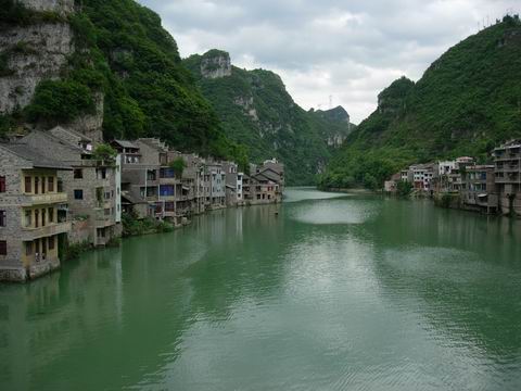 镇远青龙洞古建筑群风景图