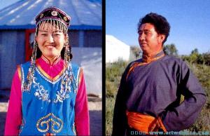 别具一格的蒙古族服饰