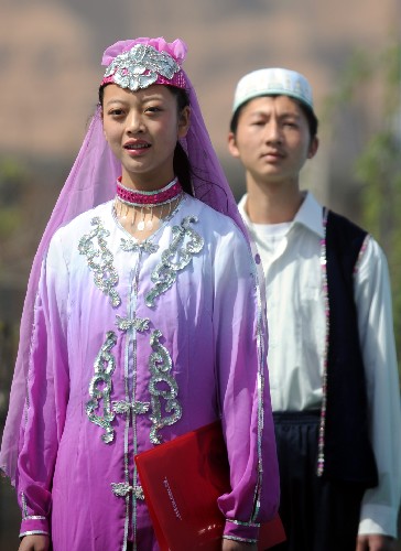 撒拉族