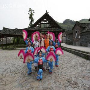 独山县阳地民族文化村