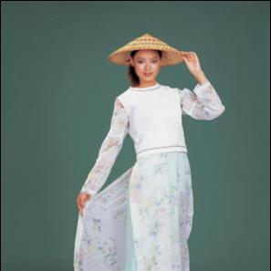京族女服