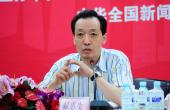 记者要做提高民族整体素质的推动者