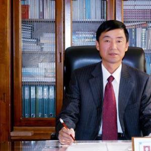 赵哲学 朝鲜族 延吉市市长