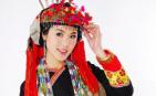 漂亮的民族美女