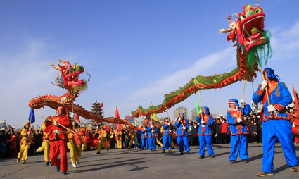 河西民间社火:为了活地脉而敲锣打鼓载歌载舞