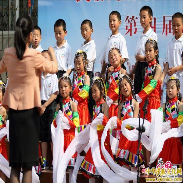 童心共筑中国梦:北京小学生庆祝六一儿童节_国