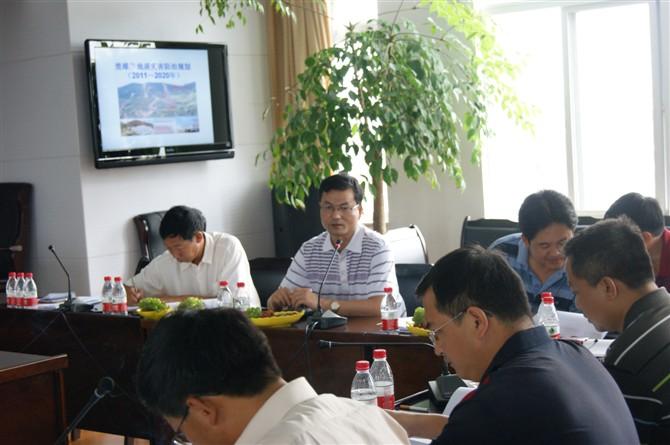 图片其版权均归原作者所有,未经许可严禁转载或建立镜像,如需转载,请与作者或本站联系 \