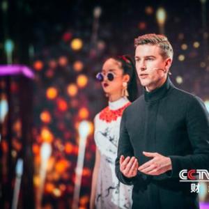 《时尚大师》4月7日首播 32名新锐设计师拥抱中国元素