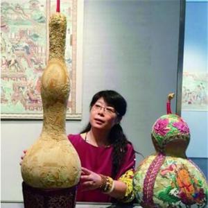 中国手艺一绝——走进葫芦壁画雕刻大师--马江红