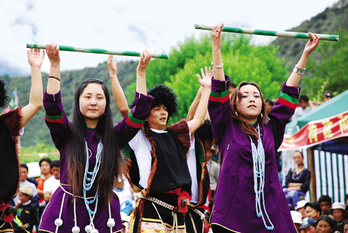 各民族风采 - 中国56民族<em>大团结</em> - 旅游联盟 - 话