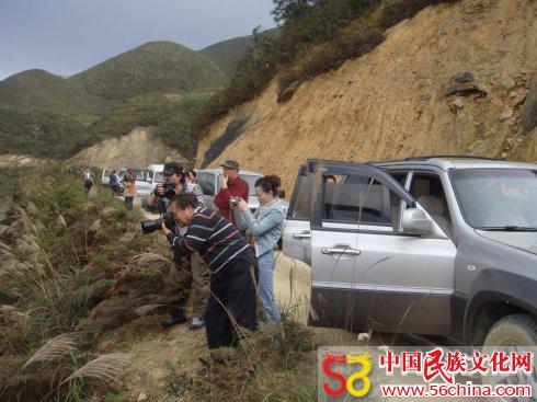 高岩大峡谷探险记 一